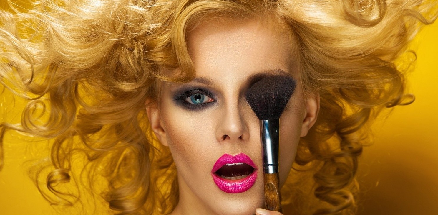 Discover the Art of Makeup